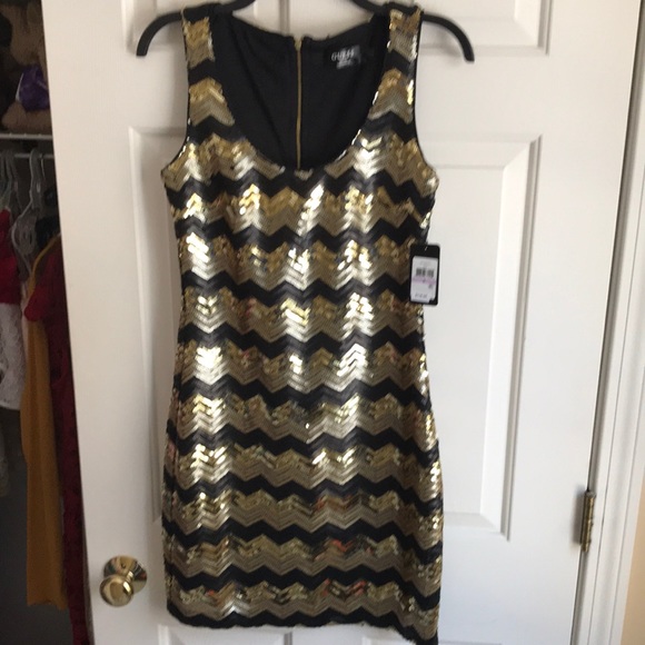 New 6 Guess Exquisite Gold Black Sequin Chevron Dress - Picture 1 of 5